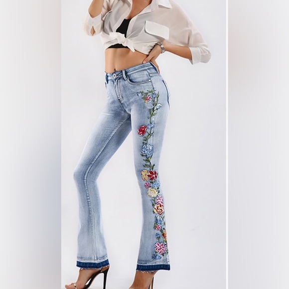 Womens 70’s Floral Embroidered High-Rise Bell Bottom Flare Jeans Denim Pants - Picture 1 of 10